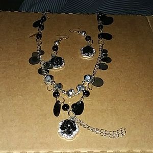 Set of necklace and earrings